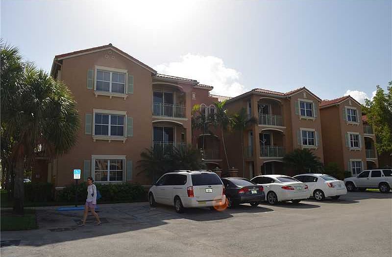 1st image of 6420 NW 114th Ave APT 1333