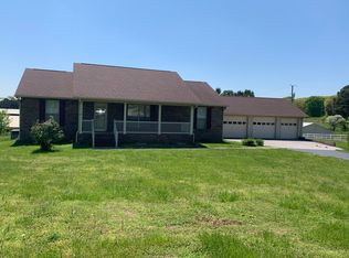 2475 Ford Rd, Lenoir City, TN 37772