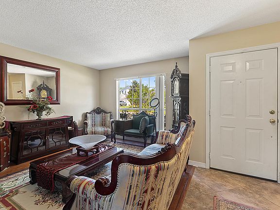 3rd image of 16228 Saddle Dr