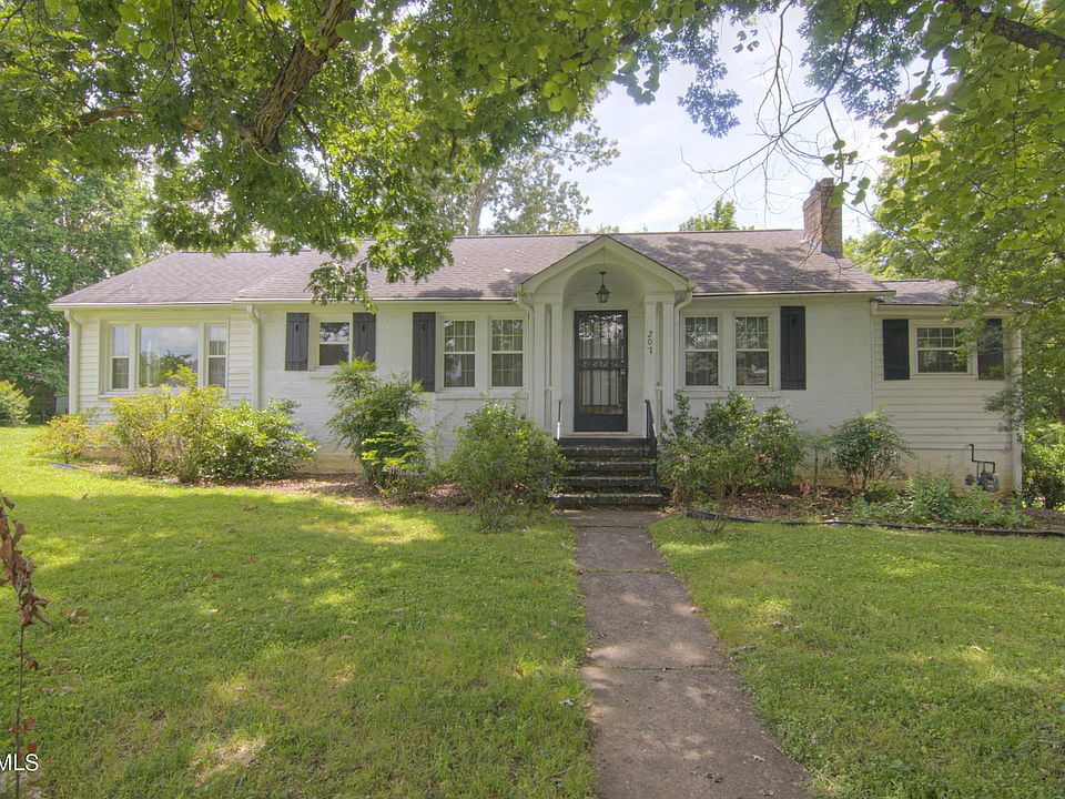 1st image of 207 Ailsie Dr