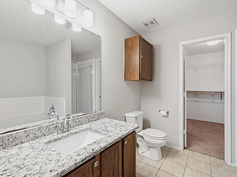 2308 Shadabury Dr — Photo 21