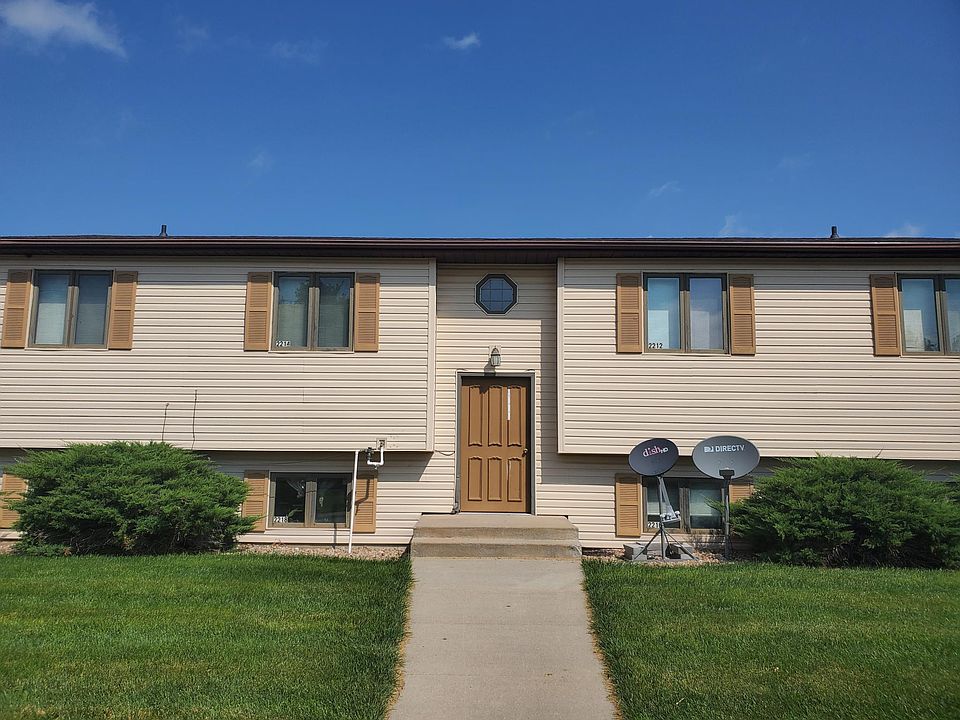 1st image of 2214 Cottage St