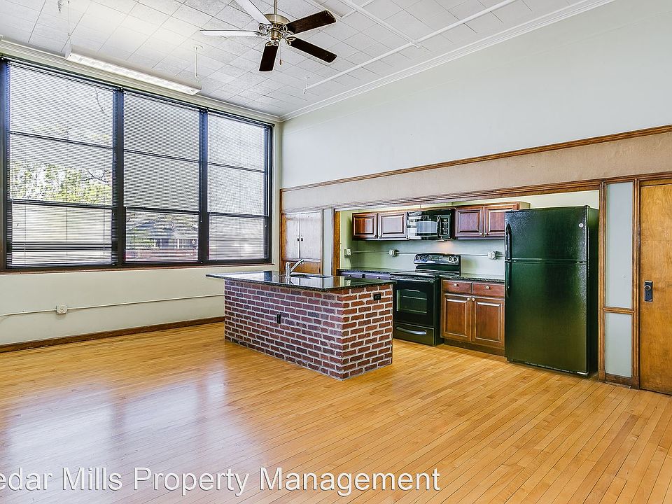 1st image of 1220 E Kellogg St #102