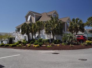 829 Settlers Ln, Kure Beach, NC 28449