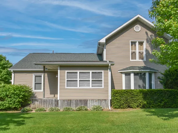 626 N Briggs Rd, Quincy, MI 49082