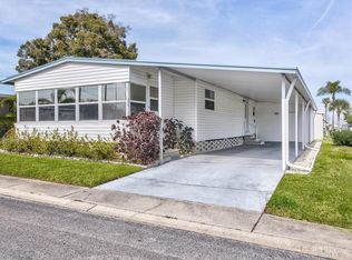 228 Red Oak Dr, Palm Harbor, FL 34684