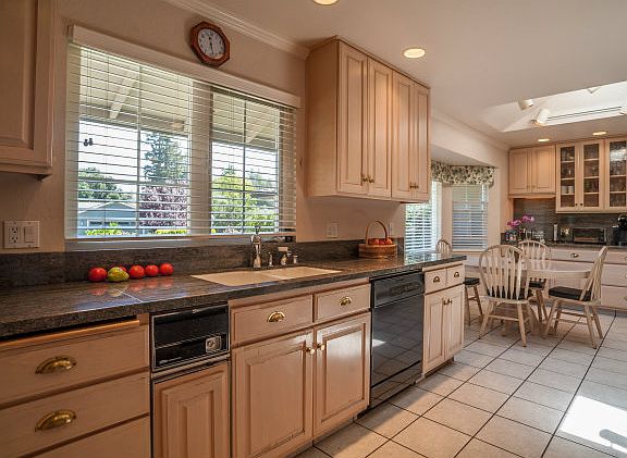 5th image of 19148 Oahu Ln