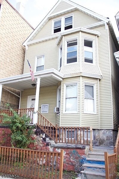 2nd image of 158 Kearny Avenue # Fl 2nd