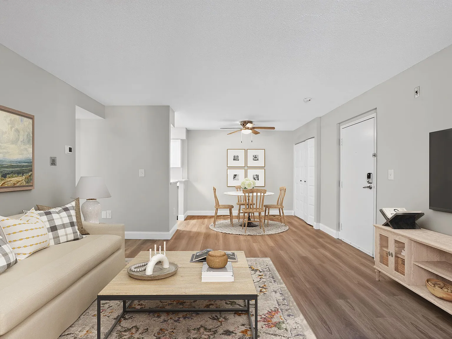 Bay Ridge at Nashua Apartments — Photo 1