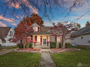 816 Snowhill Blvd, Springfield, OH 45504