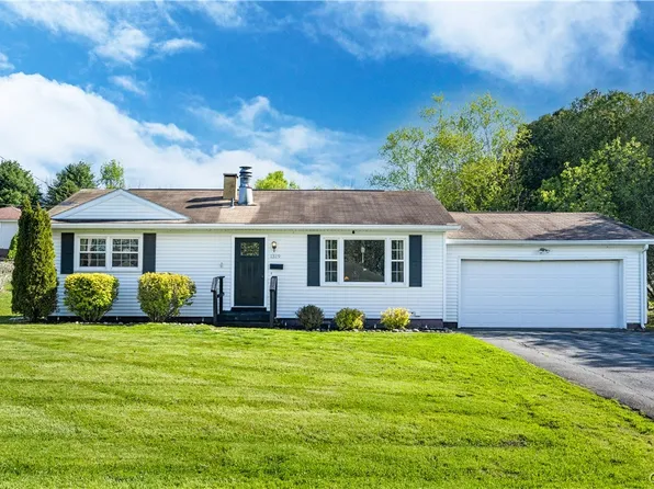 1319 Ashton Rd, Utica, NY 13502