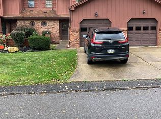 1351 Lexington Dr, Lawrence, PA