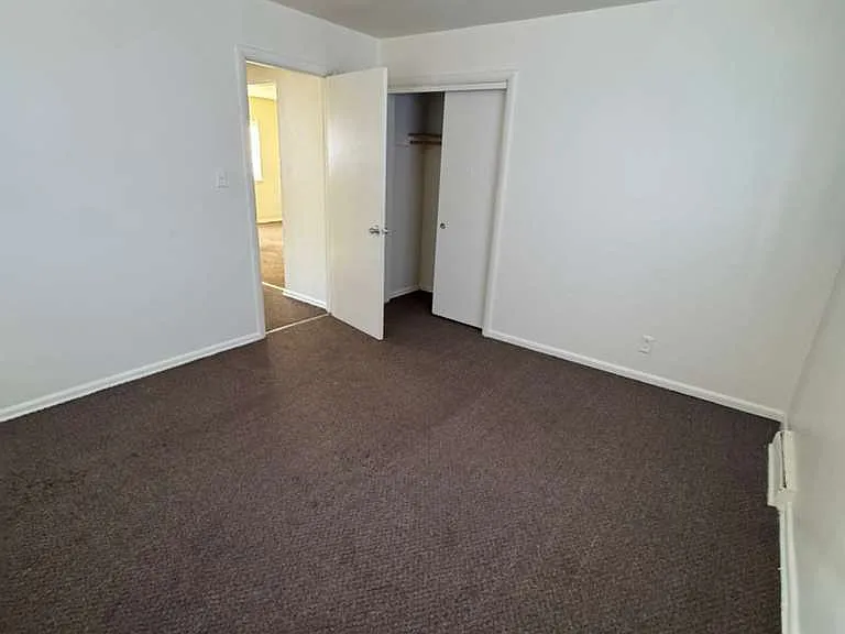 7900 W Bender Ave #2 — Photo 2