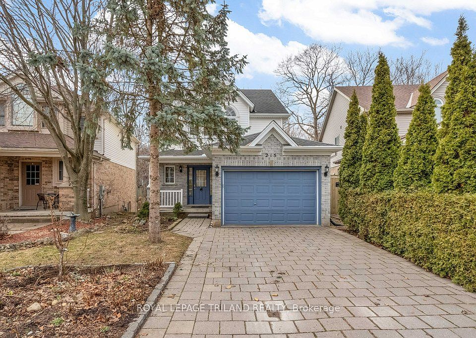 1st image of 215 Rossmore Ct