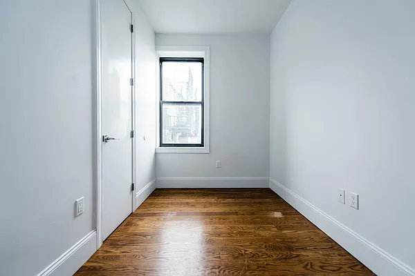 Rented by Nooklyn NYC LLC | media 78