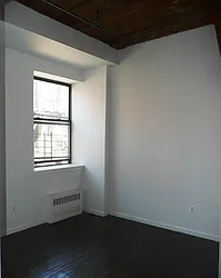 Rented by Realty Advisors Group