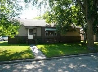723 Irving Ave SW, Wadena, MN 56482
