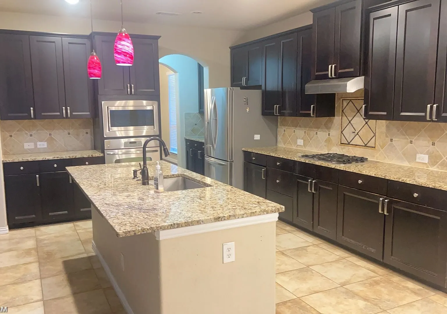 2505 Mesa Glen Drive — Photo 2
