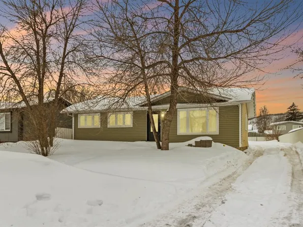 66 NE Centennial Dr, Wood Buffalo, AB T9H 1J4