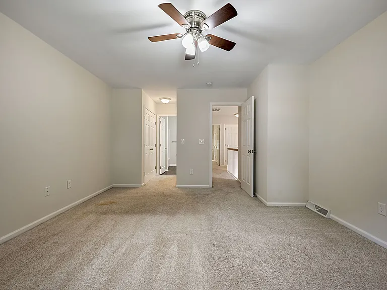 176 Stoney Dr — Photo 13