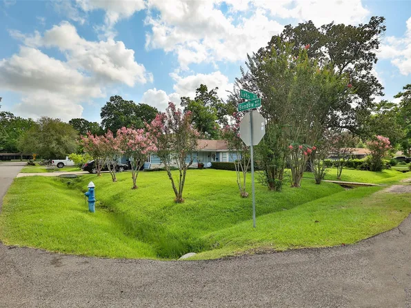 9358 Leto Rd, Houston, TX 77080