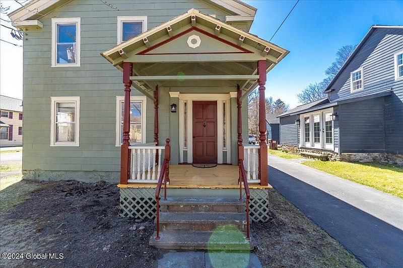 3rd image of 14 Academy Street