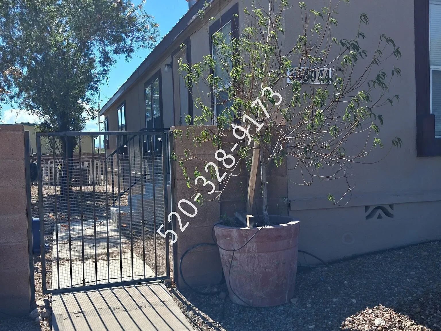3 Bedroom 2 Bath And A Office - 6044 E House Rock Lane - Owner / Agent — Photo 2
