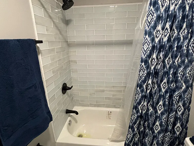 2406 Fletcher St #1 — Photo 6