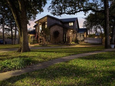 2001 Oak Bluff Dr, Arlington, TX, 76006