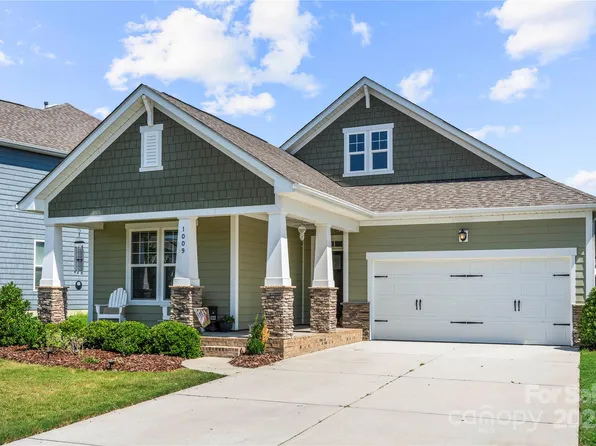 1009 Kemp Rd, Indian Trail, NC 28079
