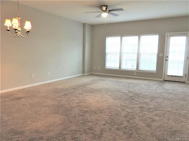 15819 Castle Watch Ave — Photo 6