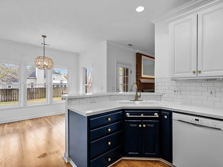 5044 Crosswinds Dr — Photo 15