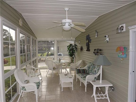 4th image of 9186 Pinehaven Way