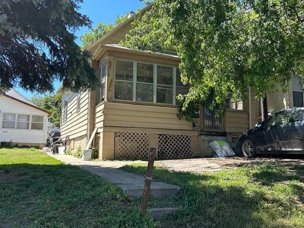 4612 S 32nd St #1 & 2, Omaha, NE 68107