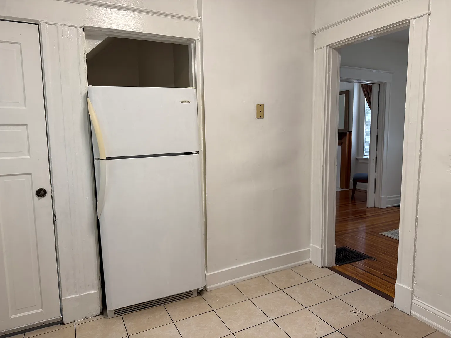 1 bed, 750 sqft, $975 — Photo 3