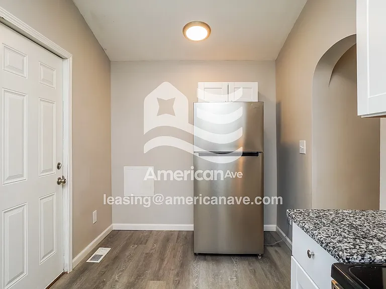 1033618_005_wm_-_dining_room_13273797.jpg