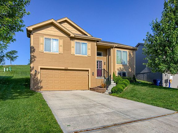 2nd image of 8104 S 190th Ave