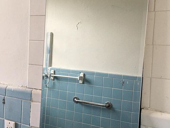 5th image of 1436 Myrtle Ave