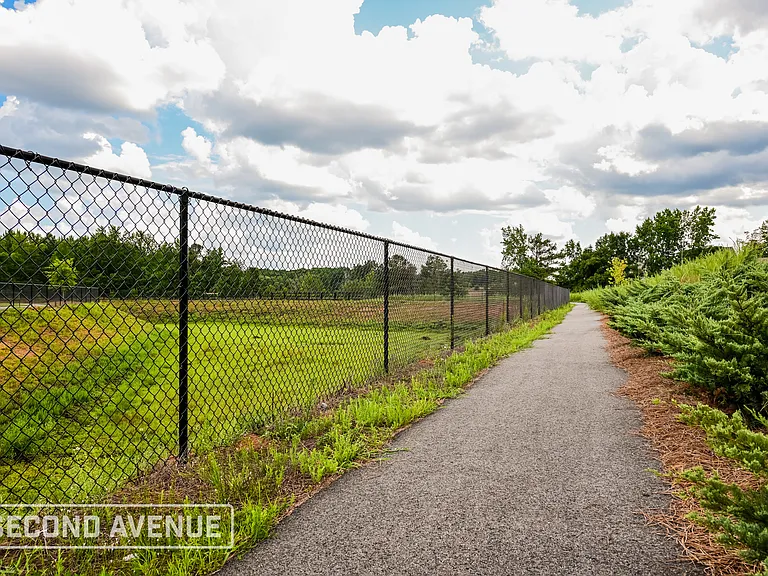 344 Oliver Dr — Photo 29