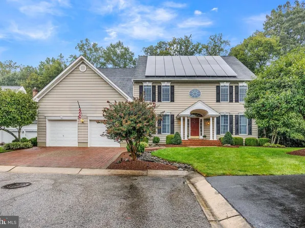 2700 Windswept Ln, Annapolis, MD 21401