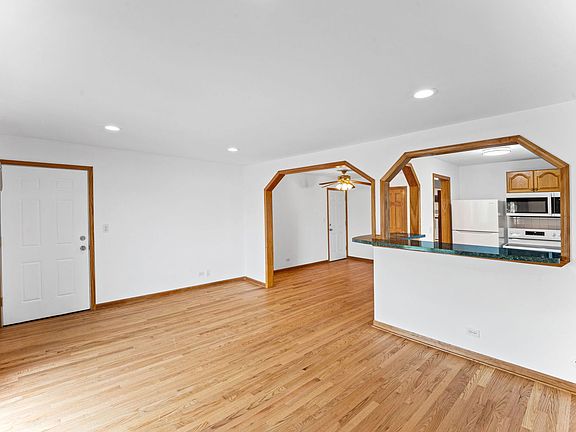 2nd image of 2429 Crystal Ln Unit 2D