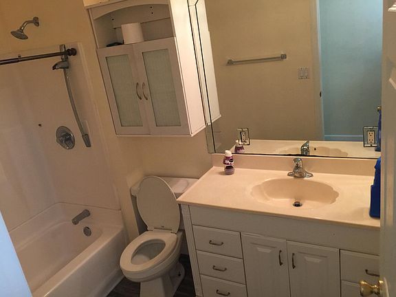 3rd image of 12301 Cannon Ln