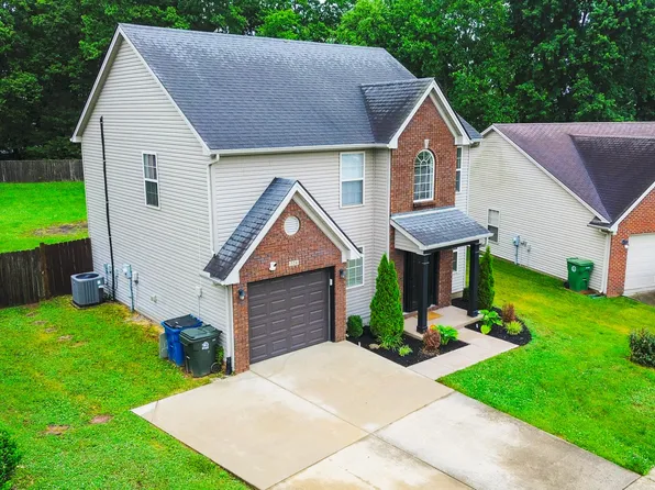 228 Falmouth Dr, Georgetown, KY 40324