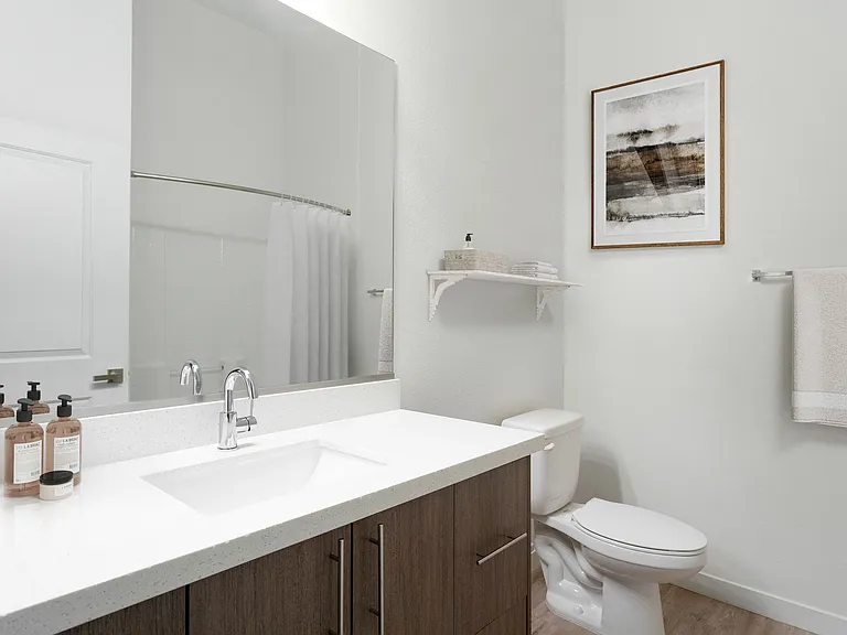 Vue at Centennial — Photo 12