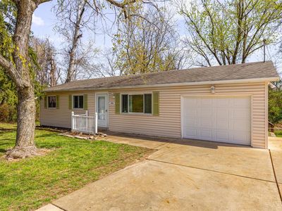 1828 West Dr, High Ridge, MO, 63049