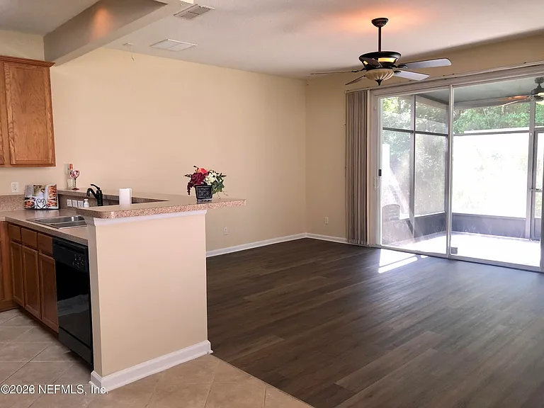 5749 Parkstone Crossing Dr — Photo 6