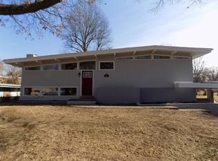 312 Coventry Ln, Ballwin, MO 63021