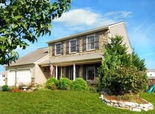 24 E Grant St, Lititz, PA 17543