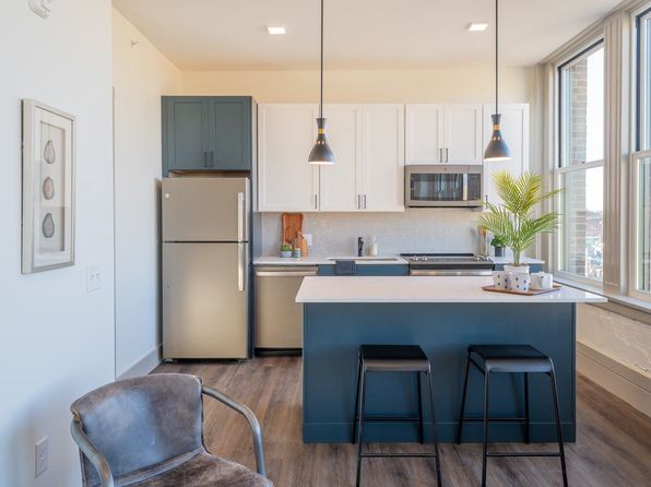 1500 S Grand Blvd #4724587
