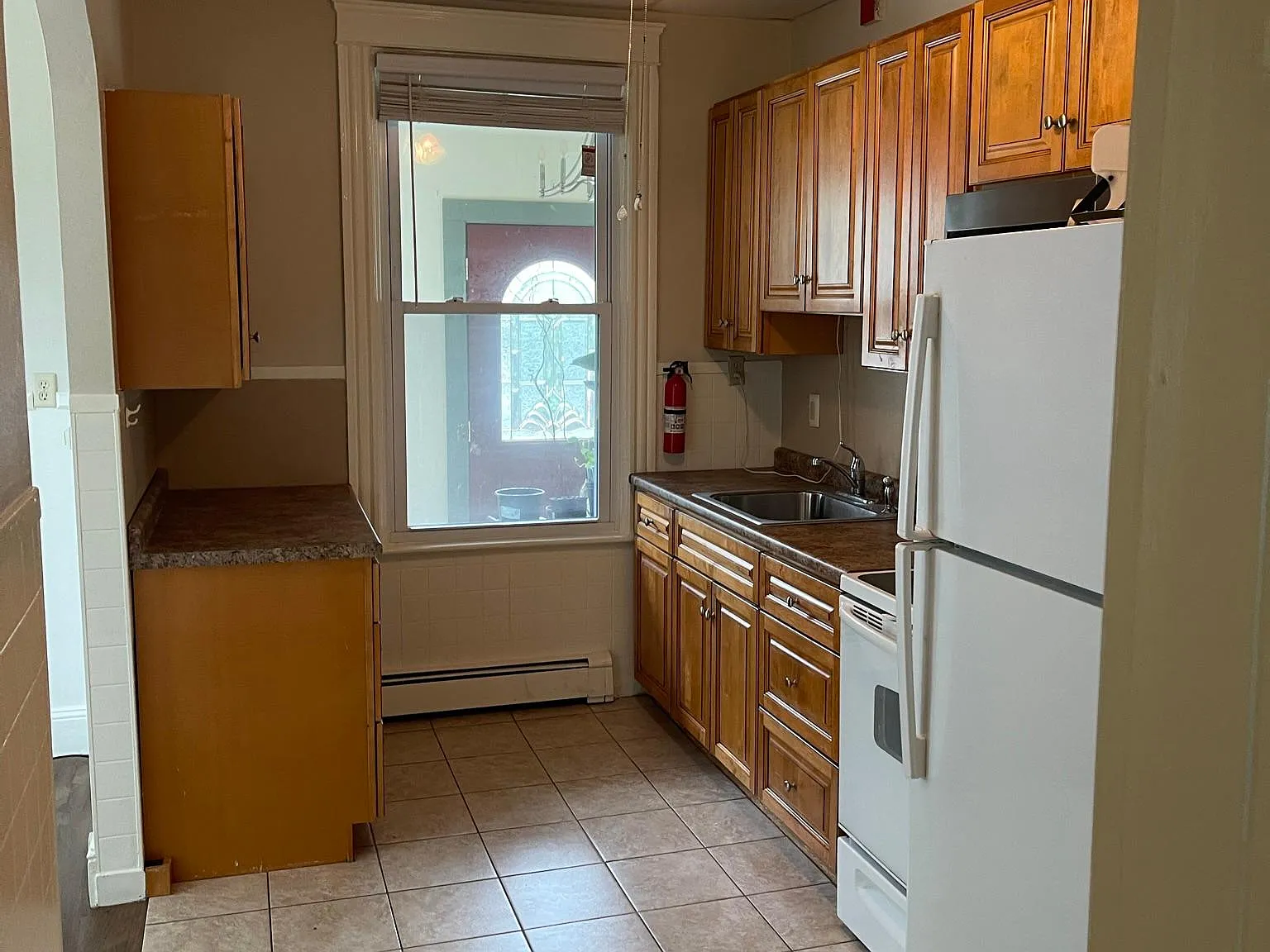 1 bed, 650 sqft, $1,700 — Photo 2